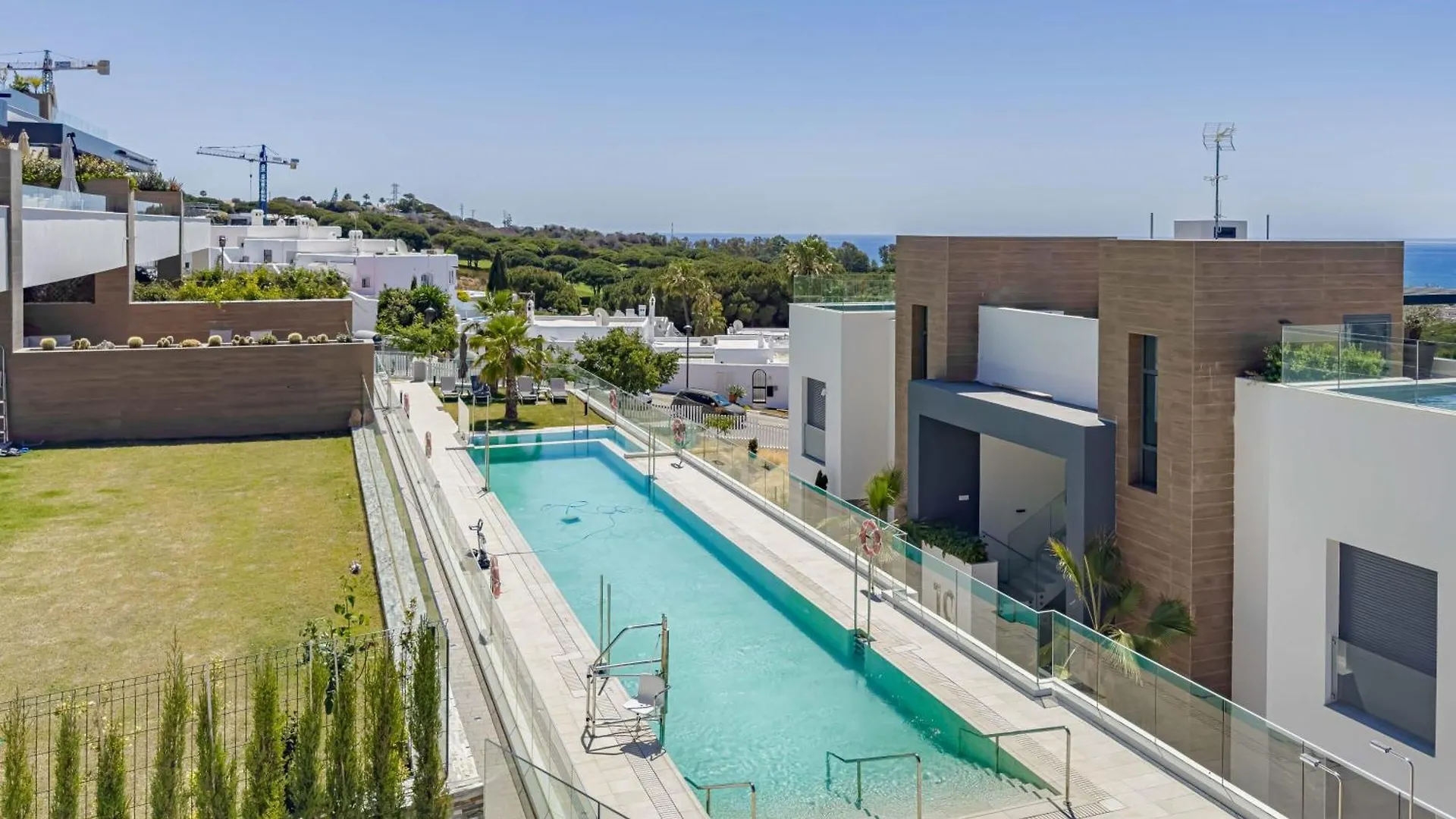 Los Acebos Private Pool Terrace Views Apartment Marbella Spain